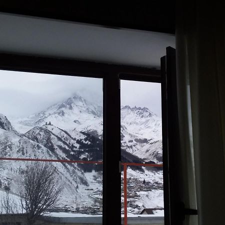 Cozy House Kazbegi Hotell Eksteriør bilde